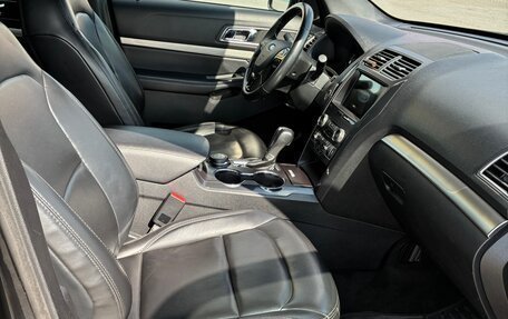 Ford Explorer VI, 2019 год, 2 790 000 рублей, 8 фотография