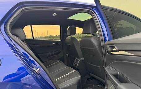 Volkswagen Golf VIII, 2023 год, 1 763 000 рублей, 25 фотография