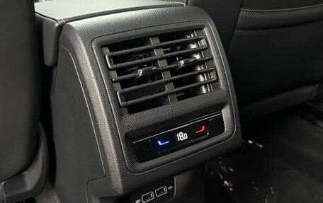 Volkswagen Golf VIII, 2023 год, 1 763 000 рублей, 27 фотография