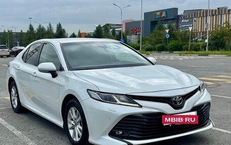 Toyota Camry, 2020 год, 3 100 000 рублей, 3 фотография
