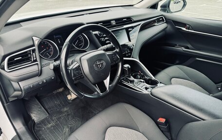 Toyota Camry, 2020 год, 3 100 000 рублей, 11 фотография