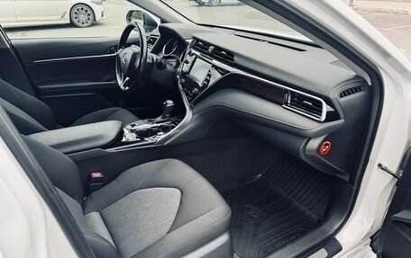 Toyota Camry, 2020 год, 3 100 000 рублей, 12 фотография