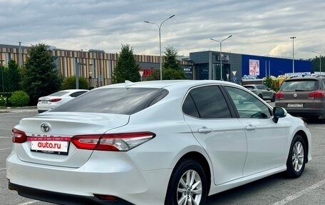 Toyota Camry, 2020 год, 3 100 000 рублей, 4 фотография