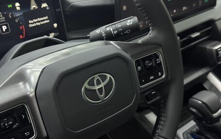 Toyota RAV4, 2026 год, 3 949 000 рублей, 13 фотография
