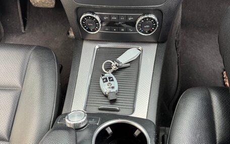 Mercedes-Benz GLK-Класс, 2012 год, 2 200 000 рублей, 23 фотография