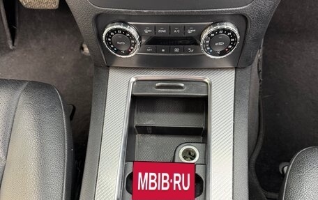 Mercedes-Benz GLK-Класс, 2012 год, 2 200 000 рублей, 24 фотография