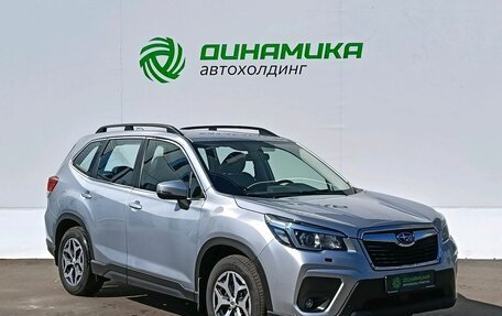 Subaru Forester, 2018 год, 2 375 000 рублей, 3 фотография
