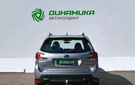 Subaru Forester, 2018 год, 2 375 000 рублей, 6 фотография
