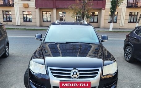 Volkswagen Touareg III, 2008 год, 1 200 000 рублей, 1 фотография