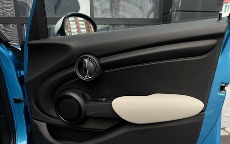 MINI Hatch, 2017 год, 1 490 000 рублей, 22 фотография