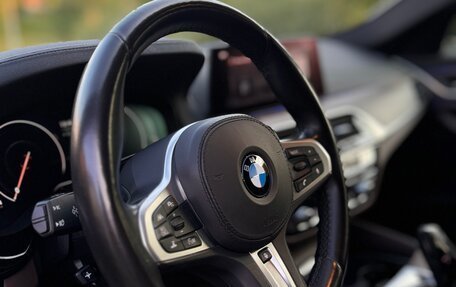 BMW 5 серия, 2019 год, 4 000 000 рублей, 17 фотография