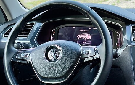 Volkswagen Tiguan II, 2019 год, 4 100 000 рублей, 15 фотография