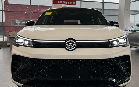 Volkswagen Tiguan, 2026 год, 4 650 000 рублей, 2 фотография