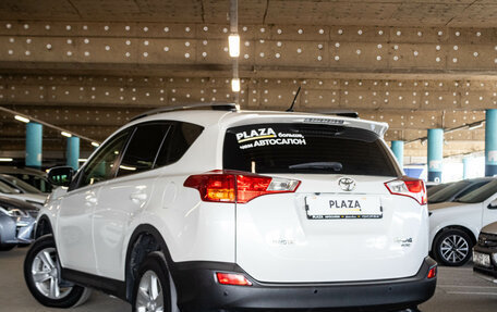 Toyota RAV4, 2014 год, 2 399 000 рублей, 4 фотография