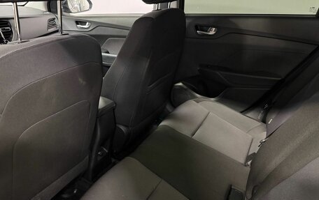 Hyundai Solaris II рестайлинг, 2022 год, 1 600 000 рублей, 14 фотография