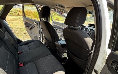Ford Focus II рестайлинг, 2010 год, 250 000 рублей, 3 фотография