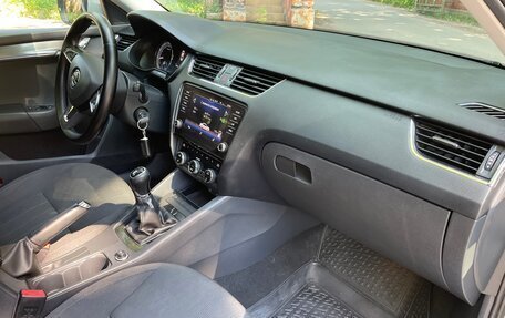 Skoda Octavia, 2017 год, 1 550 000 рублей, 19 фотография