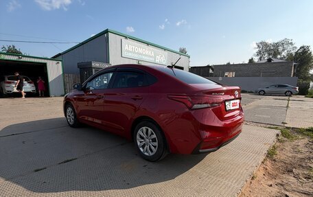 Hyundai Solaris II рестайлинг, 2017 год, 1 050 000 рублей, 17 фотография