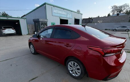 Hyundai Solaris II рестайлинг, 2017 год, 1 050 000 рублей, 8 фотография