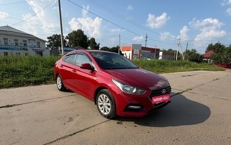 Hyundai Solaris II рестайлинг, 2017 год, 1 050 000 рублей, 13 фотография