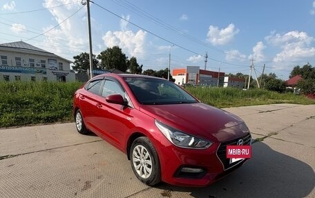 Hyundai Solaris II рестайлинг, 2017 год, 1 050 000 рублей, 12 фотография