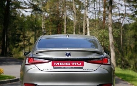 Lexus ES VII, 2019 год, 3 500 000 рублей, 7 фотография
