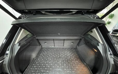 Volkswagen Tiguan II, 2020 год, 2 750 000 рублей, 22 фотография