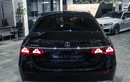 Mercedes-Benz E-Класс, 2025 год, 6 990 000 рублей, 4 фотография