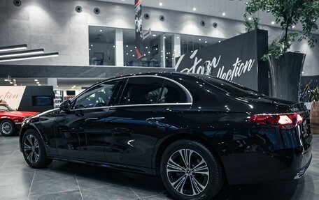 Mercedes-Benz E-Класс, 2025 год, 6 990 000 рублей, 2 фотография