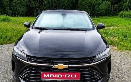 Chevrolet Monza, 2023 год, 1 950 000 рублей, 1 фотография