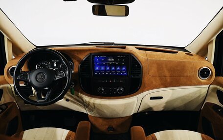 Mercedes-Benz Vito, 2019 год, 4 500 000 рублей, 12 фотография