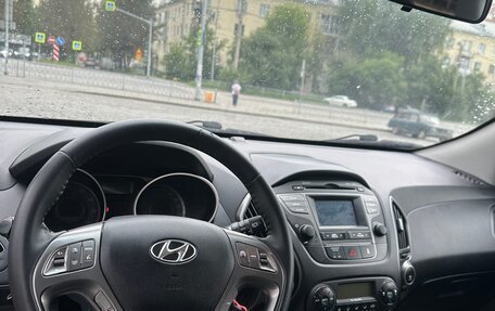 Hyundai ix35 I рестайлинг, 2013 год, 1 420 000 рублей, 12 фотография