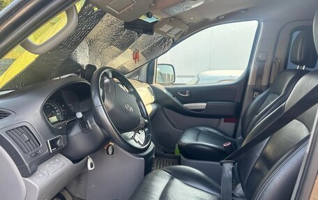 Hyundai H-1 II рестайлинг, 2015 год, 1 650 000 рублей, 5 фотография
