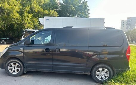 Hyundai H-1 II рестайлинг, 2015 год, 1 650 000 рублей, 10 фотография