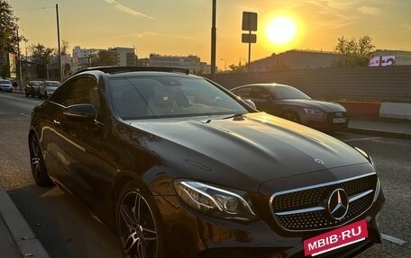 Mercedes-Benz E-Класс, 2018 год, 3 600 000 рублей, 5 фотография