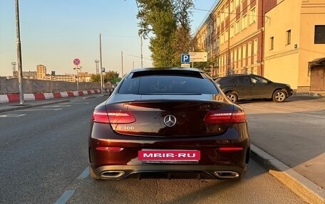 Mercedes-Benz E-Класс, 2018 год, 3 600 000 рублей, 3 фотография