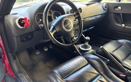 Audi TT, 2002 год, 835 000 рублей, 5 фотография