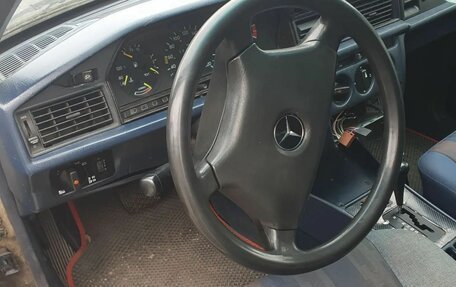 Mercedes-Benz 190 (W201), 1990 год, 80 000 рублей, 6 фотография