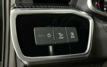 Audi A6, 2021 год, 4 099 000 рублей, 28 фотография