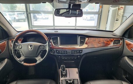 Hyundai Equus II, 2015 год, 1 670 000 рублей, 22 фотография