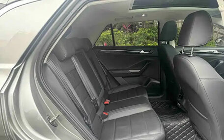 Volkswagen T-Roc I, 2021 год, 1 390 222 рублей, 18 фотография