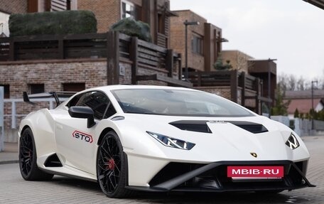 Lamborghini Huracán, 2022 год, 24 750 000 рублей, 3 фотография
