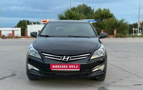 Hyundai Solaris II рестайлинг, 2014 год, 600 000 рублей, 2 фотография