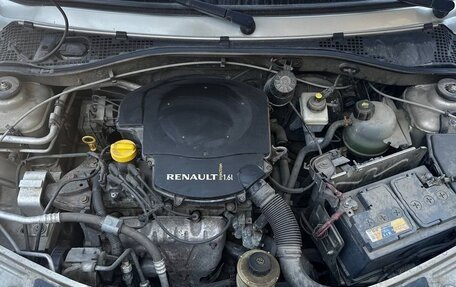 Renault Logan I, 2010 год, 450 000 рублей, 4 фотография