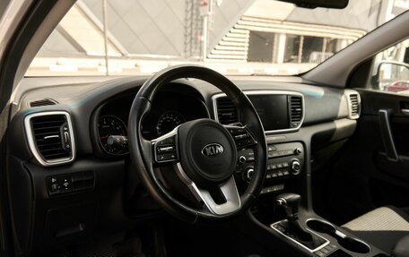 KIA Sportage IV рестайлинг, 2021 год, 2 154 000 рублей, 5 фотография