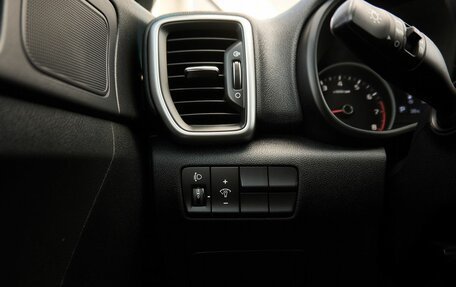 KIA Sportage IV рестайлинг, 2021 год, 2 154 000 рублей, 13 фотография