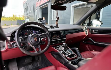Porsche Cayenne III, 2018 год, 5 850 000 рублей, 7 фотография