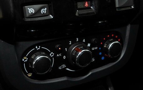 Renault Duster I рестайлинг, 2016 год, 1 080 000 рублей, 11 фотография