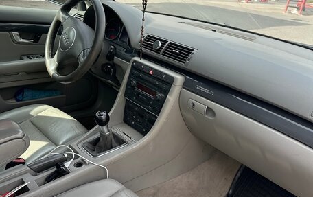 Audi A4, 2003 год, 690 000 рублей, 7 фотография