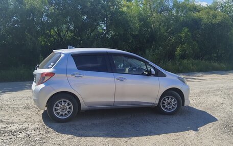 Toyota Vitz, 2014 год, 700 000 рублей, 6 фотография